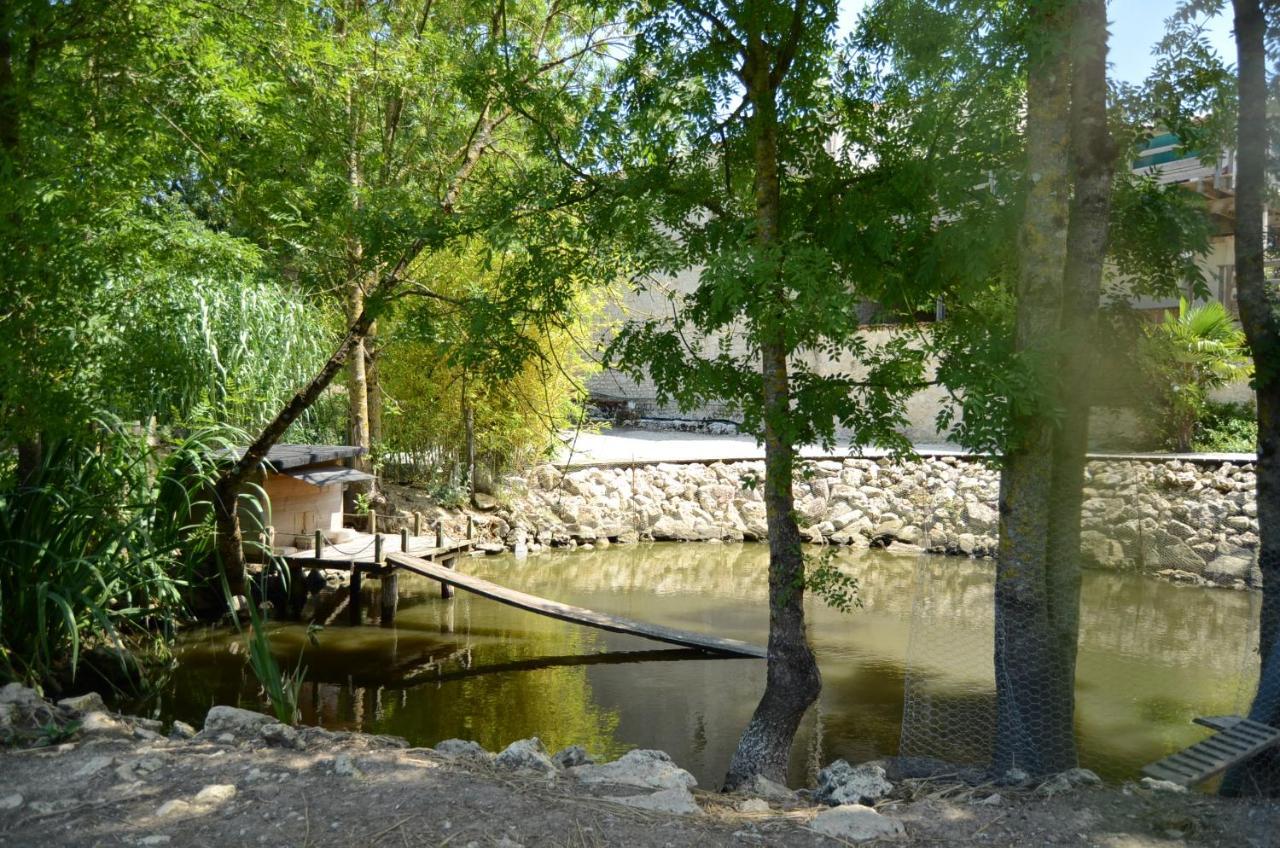 Gite De St Hilaire Soubise Exterior foto